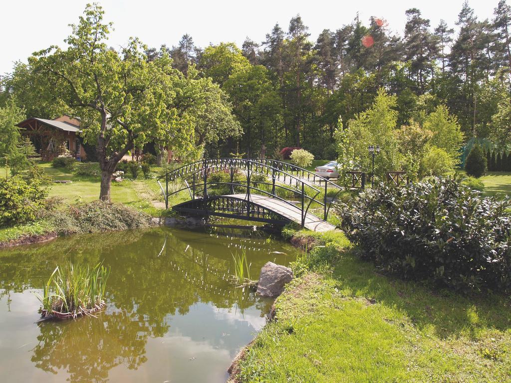 Areal Botanika Hotel Unhošť Eksteriør billede
