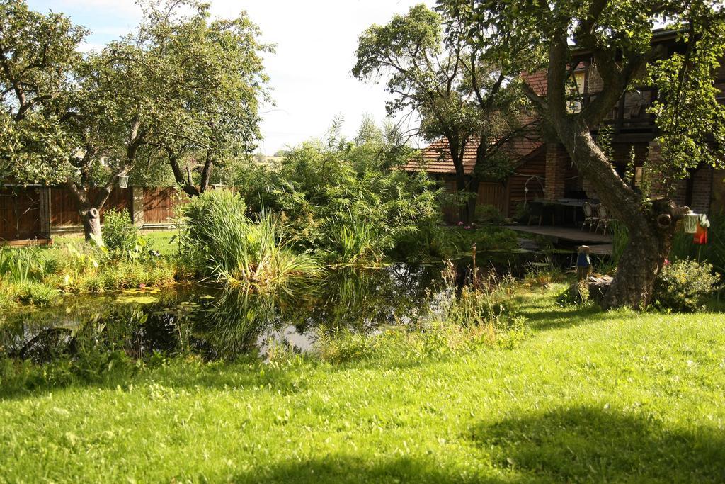 Areal Botanika Hotel Unhošť Eksteriør billede